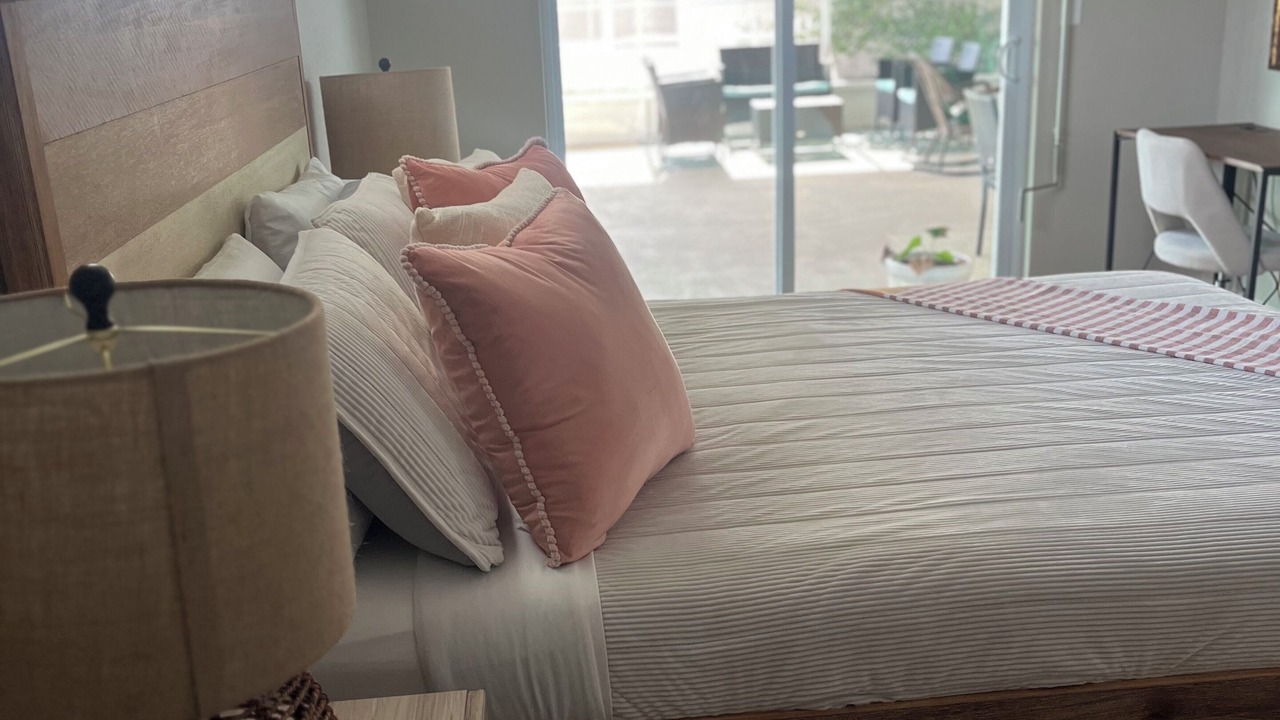 Photo of Bedroom in Aloha Gardens