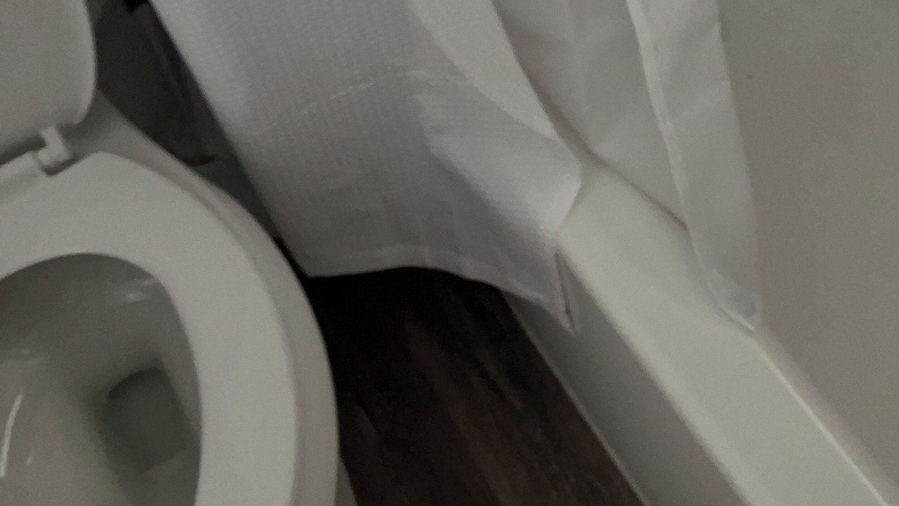 Photo of Bathroom in Aloha Gardens