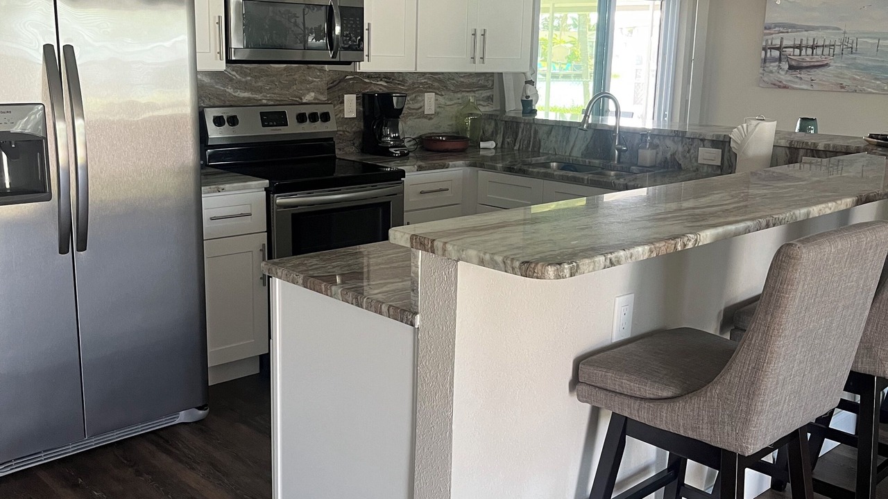 Photo of Kitchen in Aloha Gardens