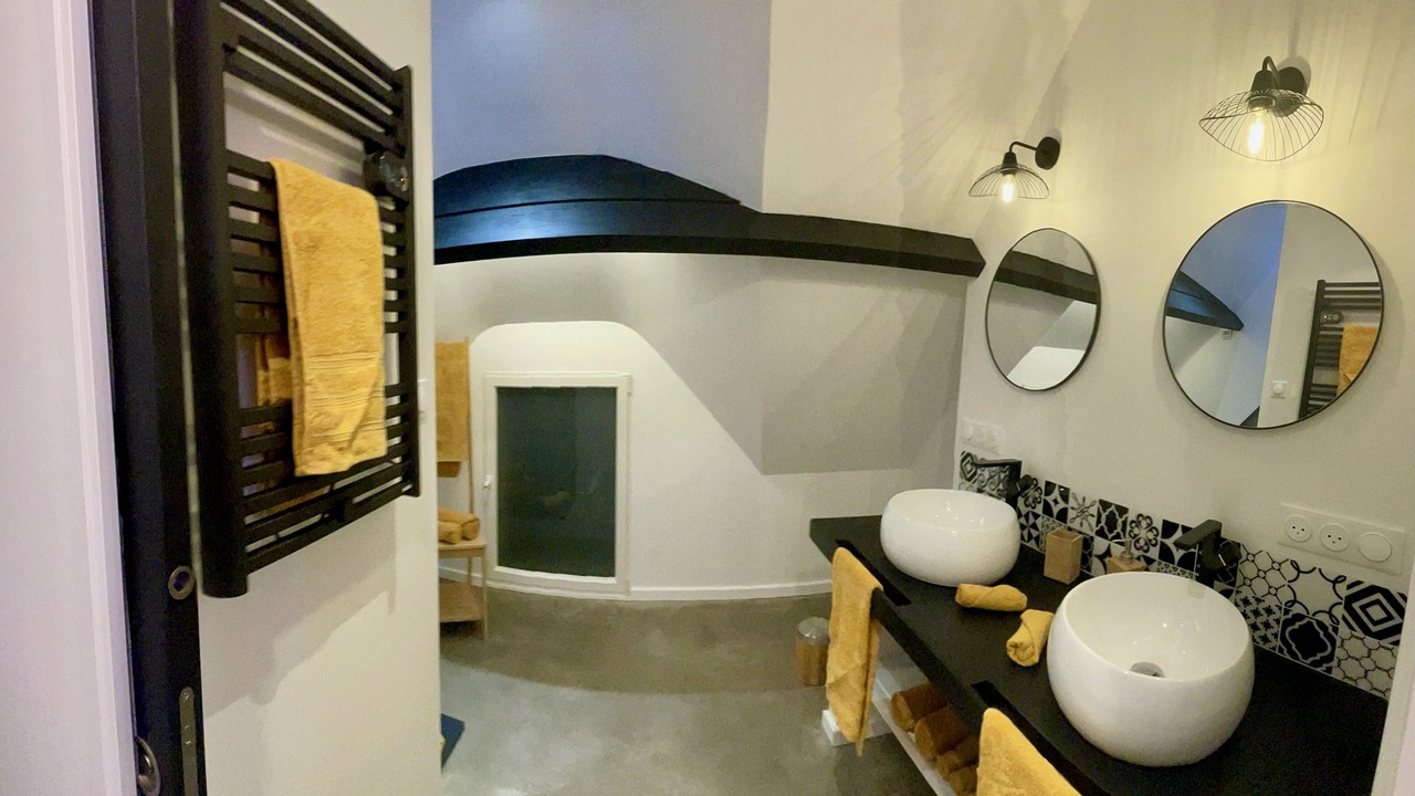 Photo of Bathroom in Saint-Andre-des-Eaux