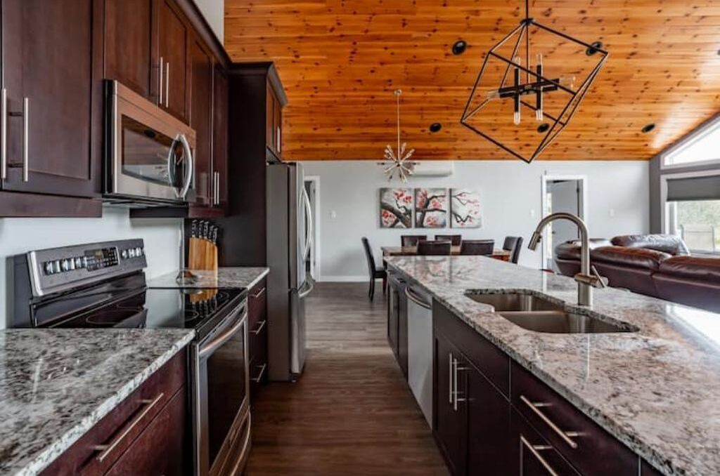 Photo of Kitchen in Traverse Bay