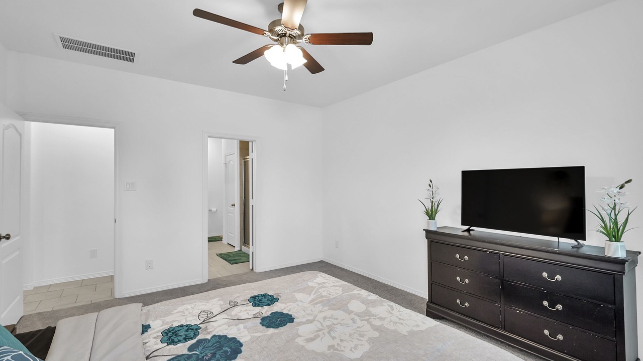 Photo of Bedroom in Porter