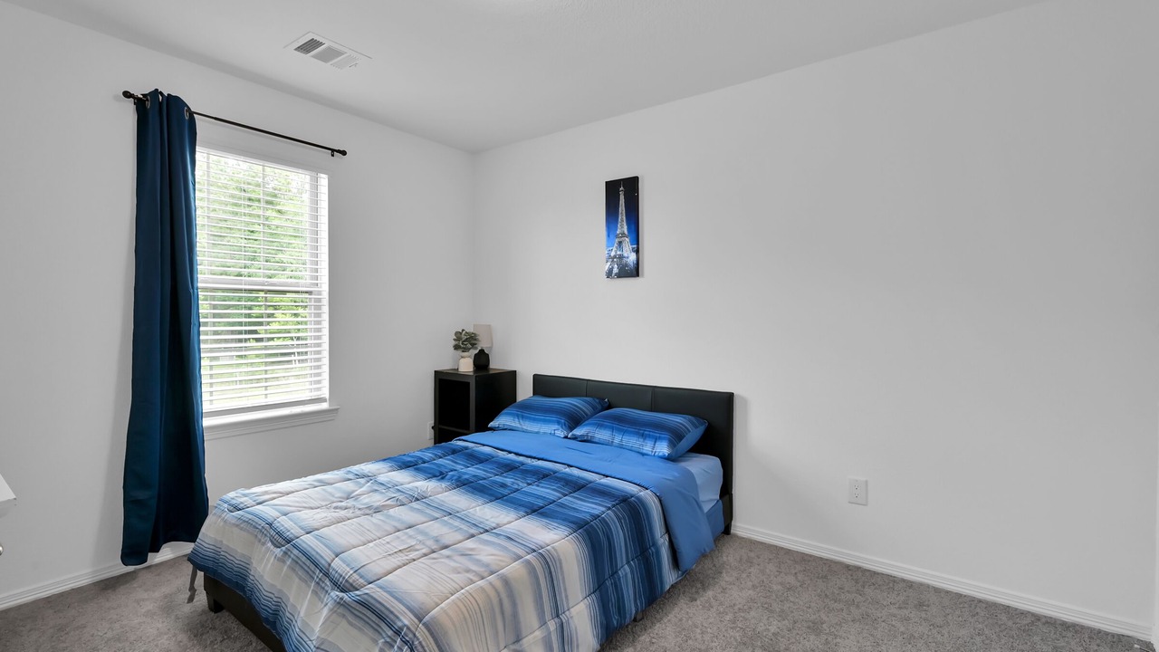 Photo of Bedroom in Porter