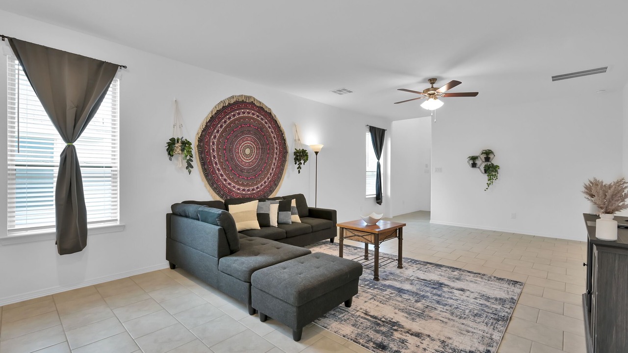 Photo of Livingroom in Porter