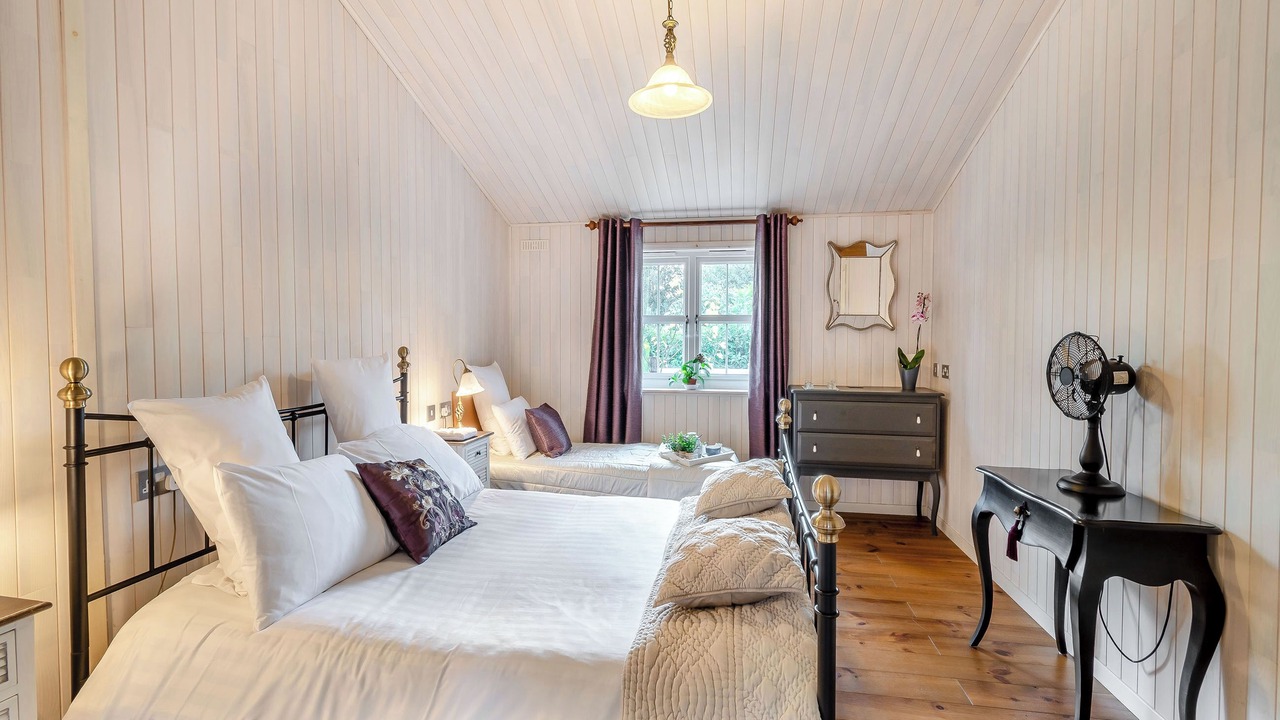 Photo of Others in Willington