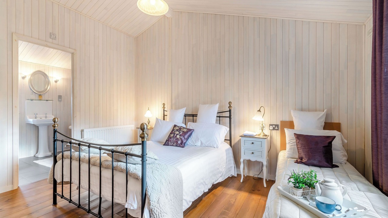 Photo of Others in Willington