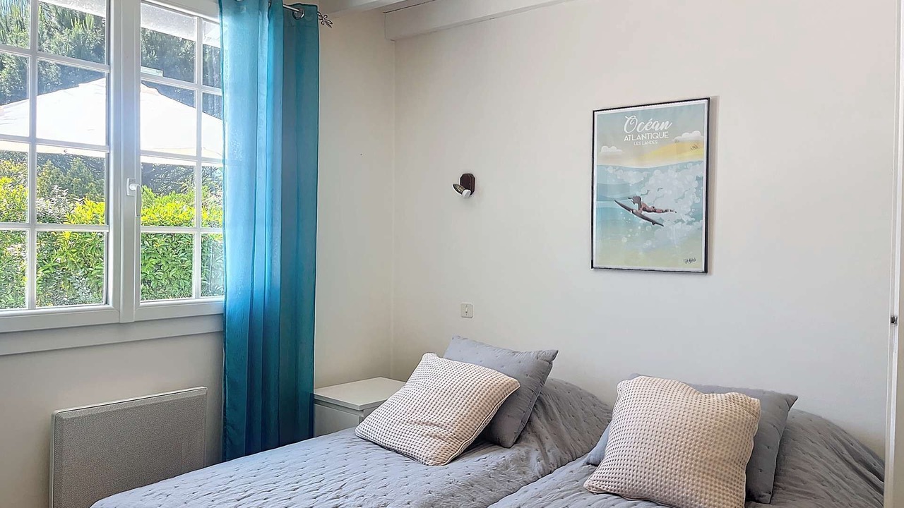 Photo of Bedroom in Messanges