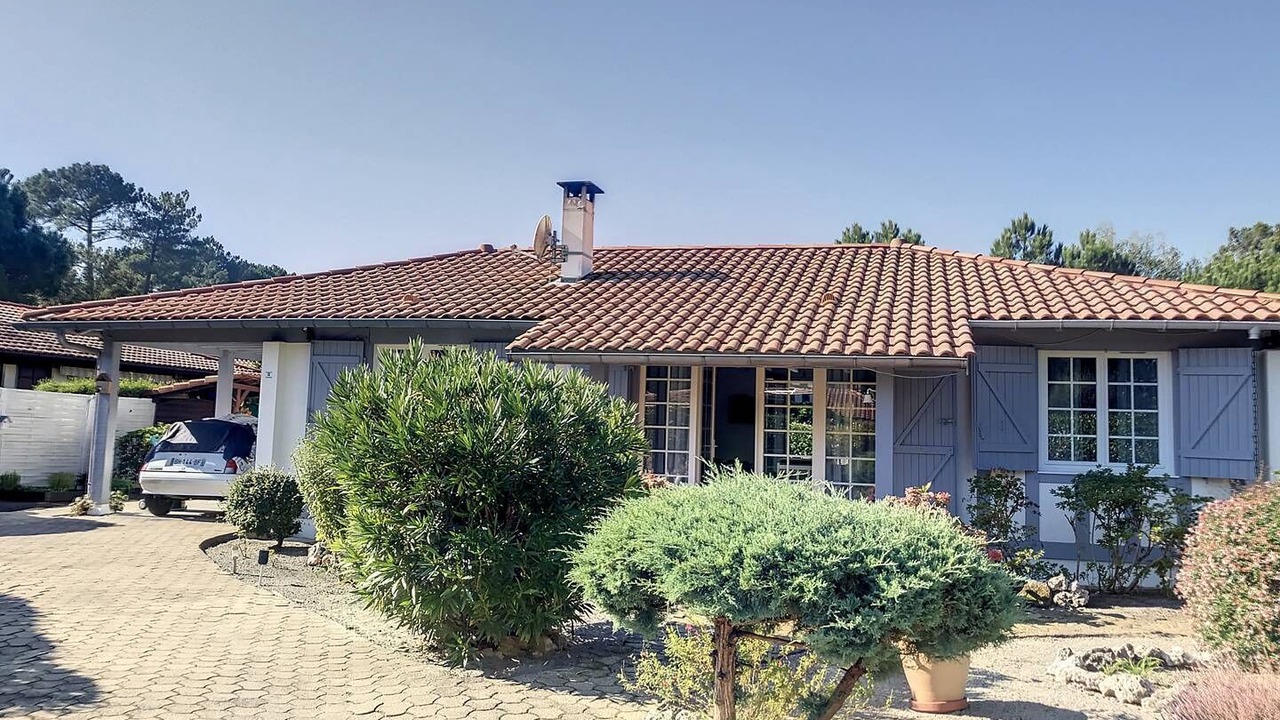 Photo of Outdoor in Messanges