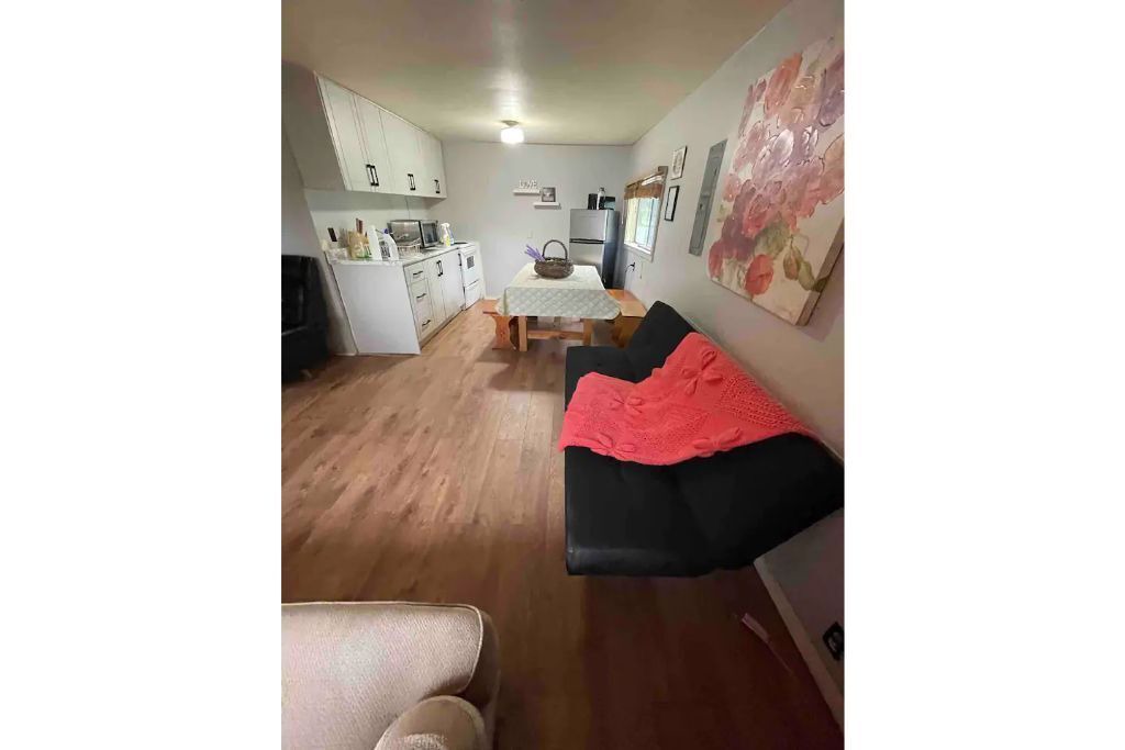 Photo of Livingroom in Frontenac