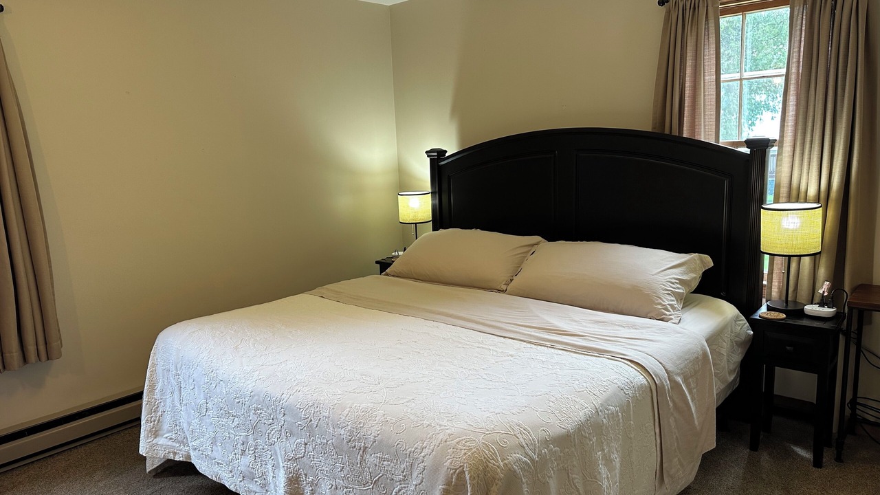 Photo of Bedroom in Ephraim