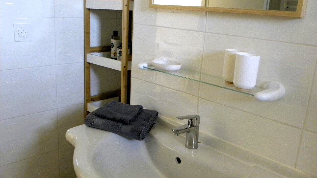 Photo of Bathroom in Brem Sur Mer
