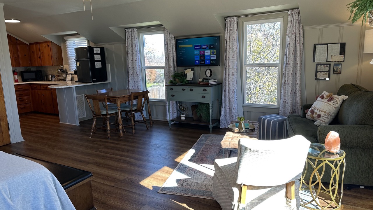 Photo of Livingroom in Stephenville