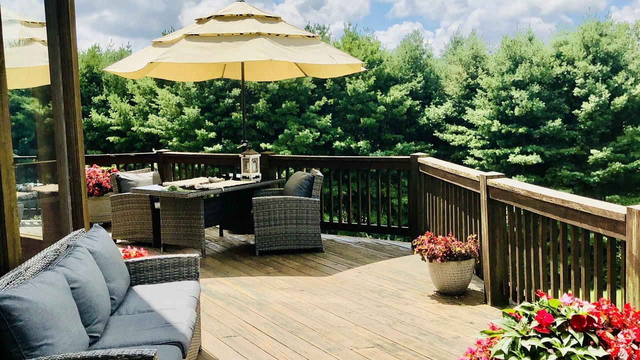 Photo of Patio Balcony in Laurel Fork