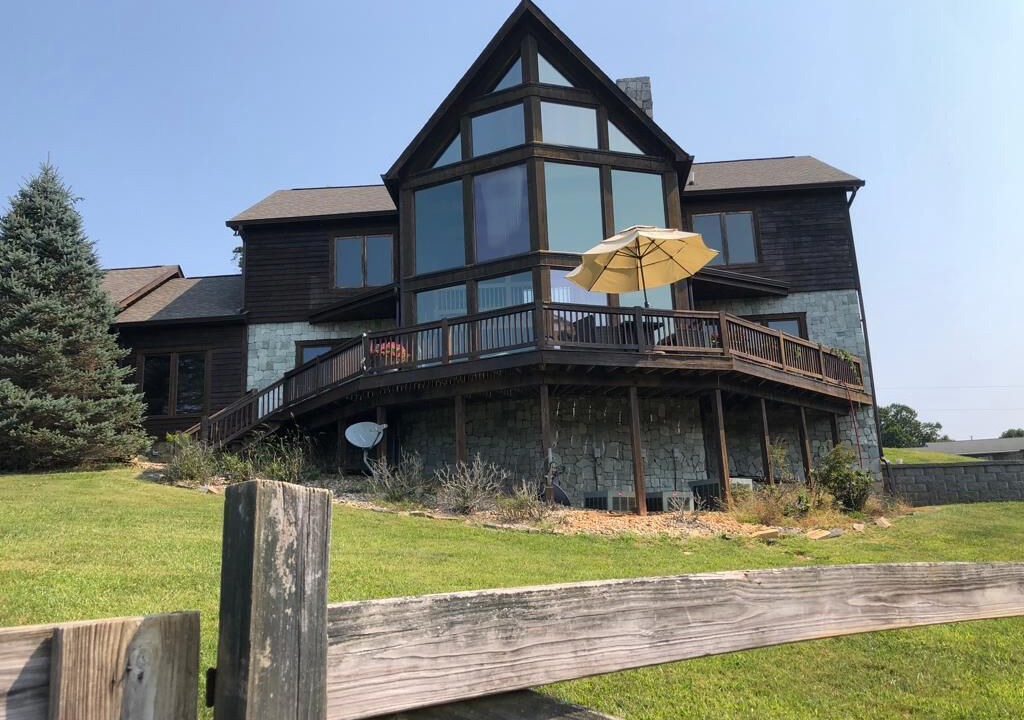 Photo of Outdoor in Laurel Fork