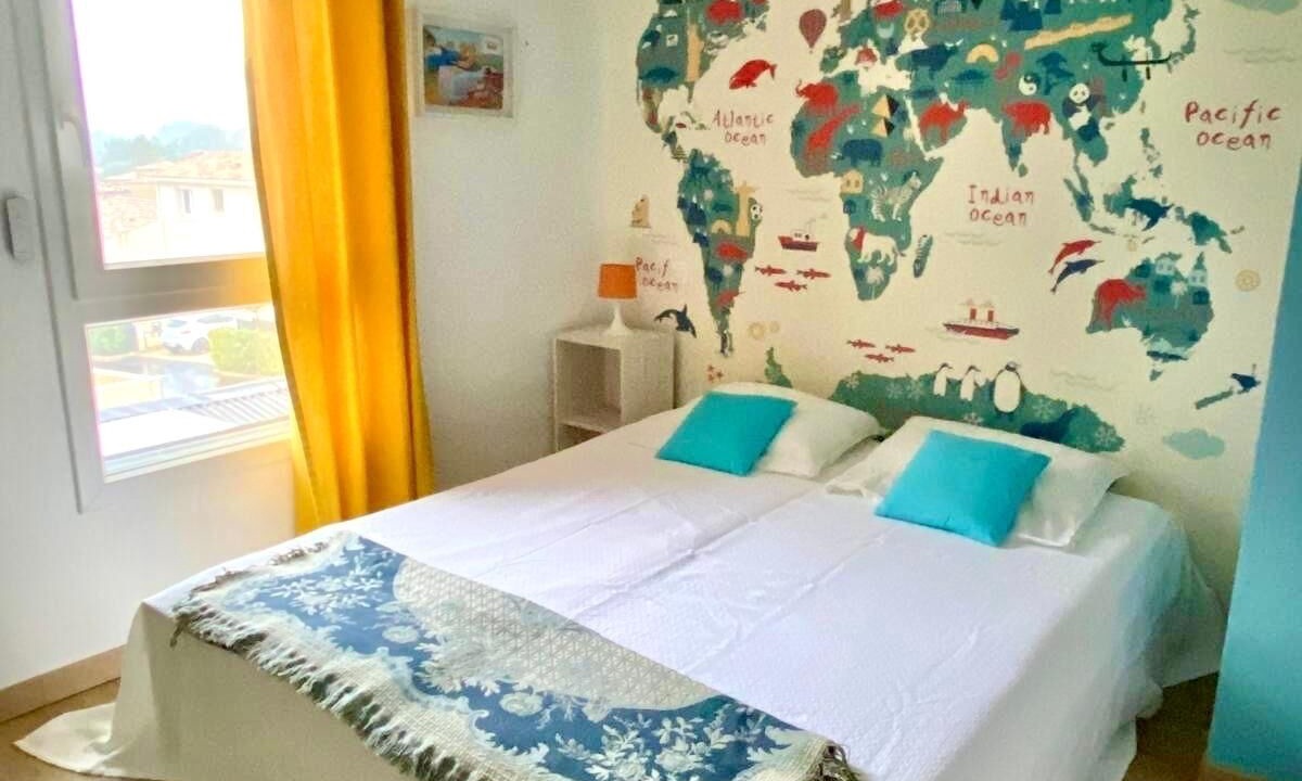 Photo of Bedroom in Vailhauques