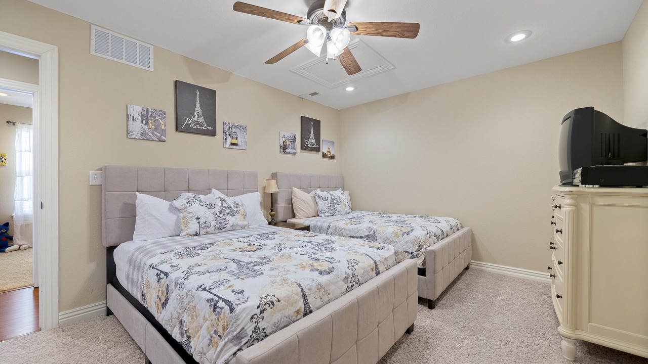 Photo of Others in Bentonville