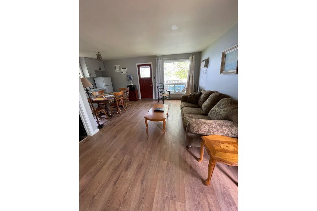 Photo of Livingroom in Frontenac