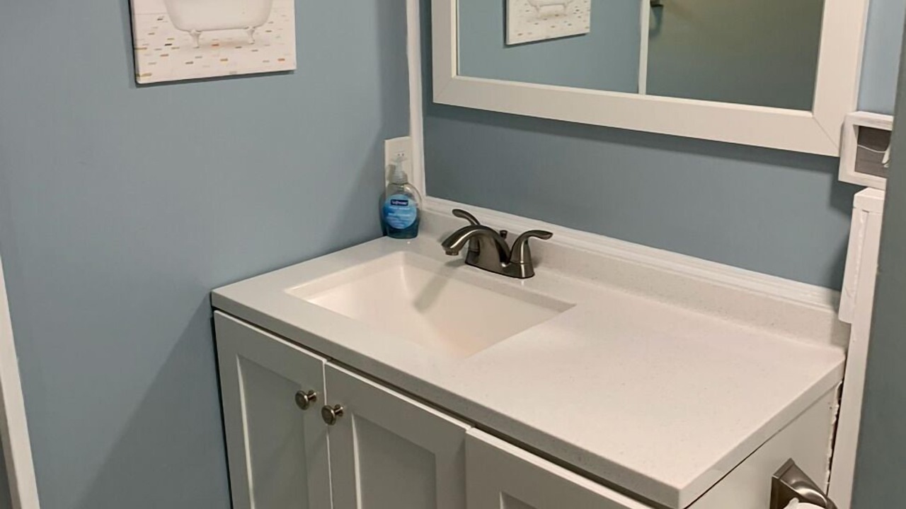 Photo of Bathroom in Kalifornsky