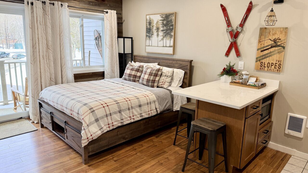 Photo of Others in Lincoln