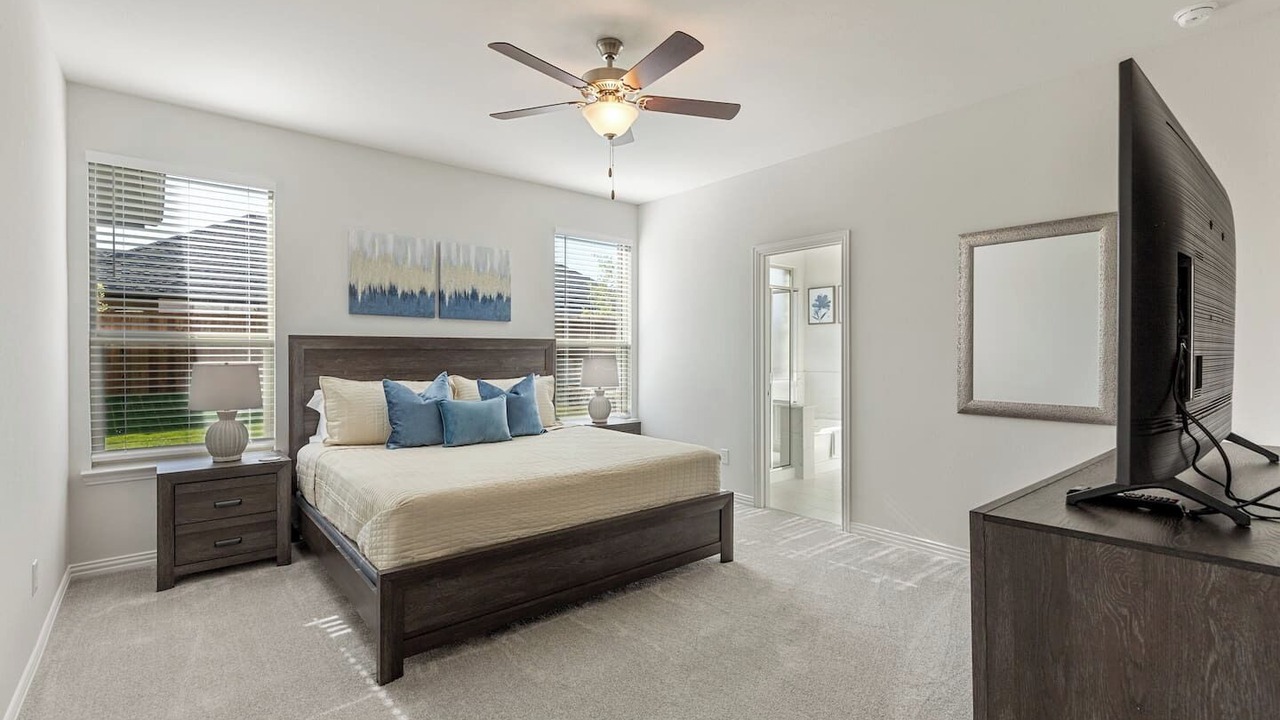 Photo of Bedroom in Northlake