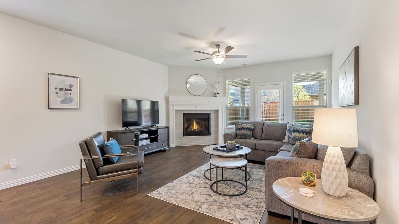 Photo of Livingroom in Northlake