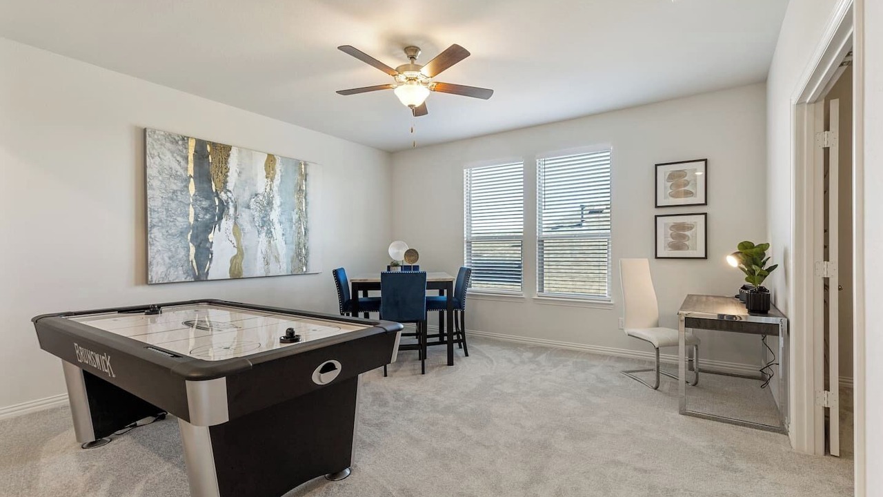 Photo of Bedroom in Northlake