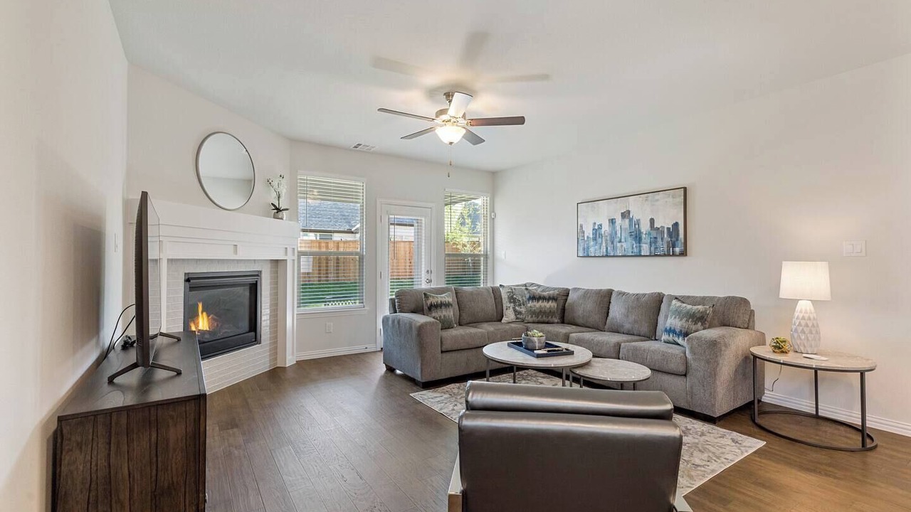Photo of Livingroom in Northlake