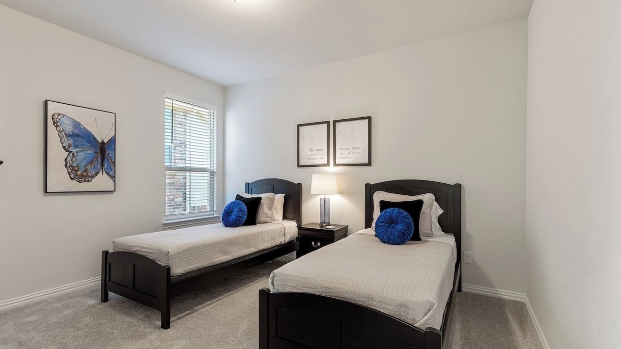 Photo of Bedroom in Northlake