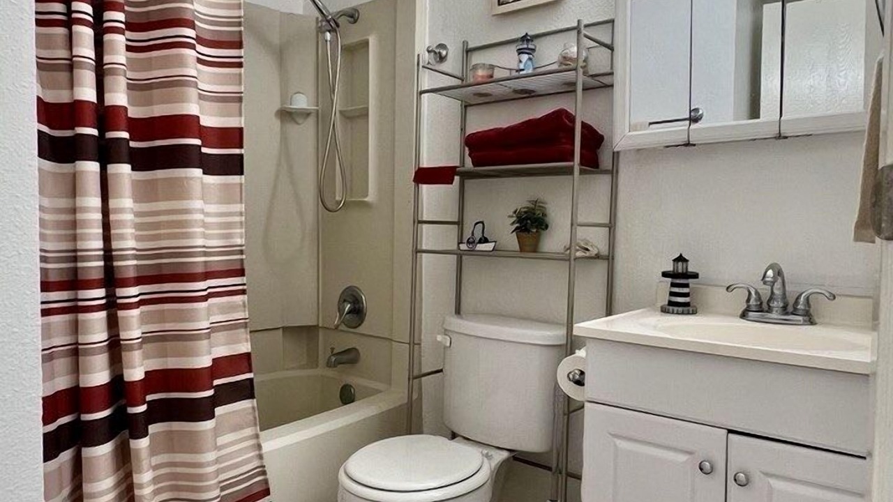 Photo of Bathroom in North Beach