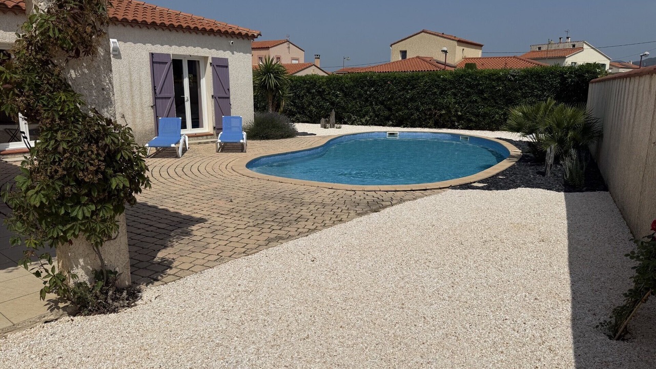 Photo of Outdoor in Vinca