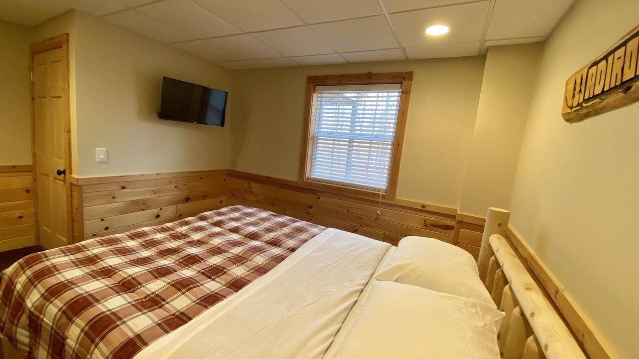Photo of Bedroom in Town of Webb