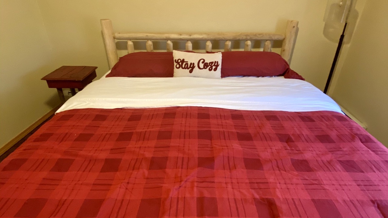 Photo of Bedroom in Town of Webb