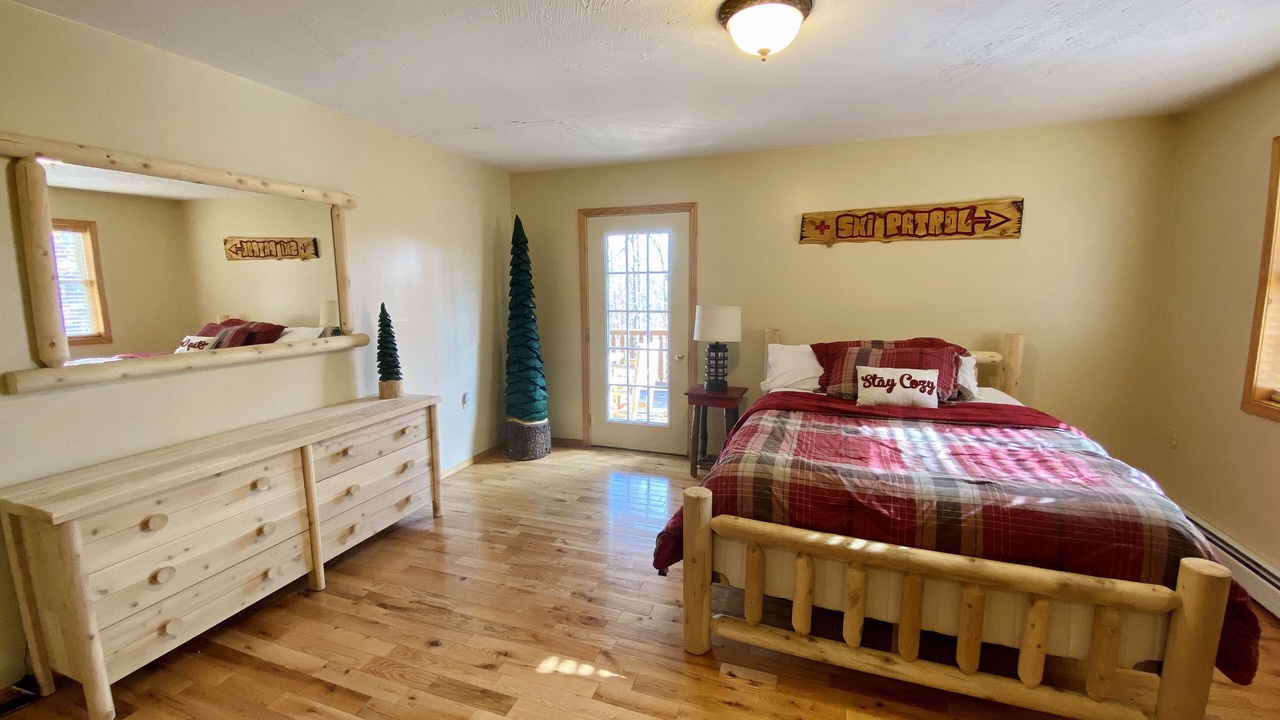 Photo of Bedroom in Town of Webb