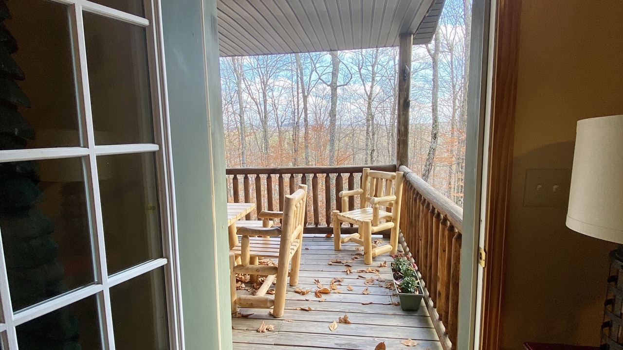 Photo of Patio Balcony in Town of Webb
