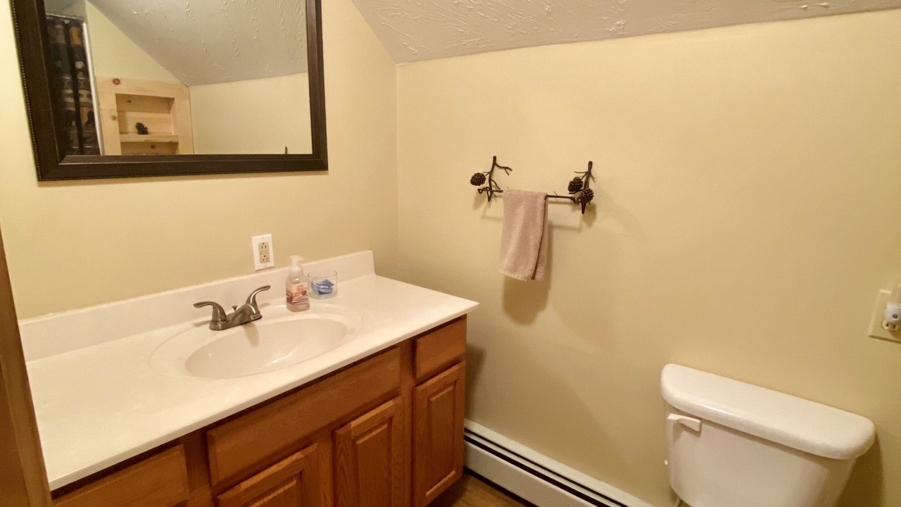 Photo of Bathroom in Town of Webb
