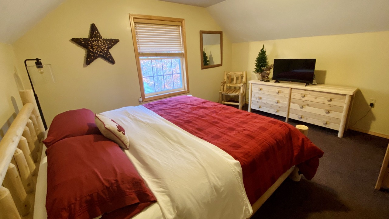 Photo of Bedroom in Town of Webb
