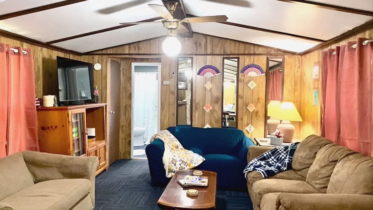 Photo of Livingroom in Wagoner
