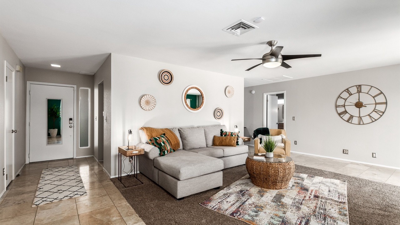 Photo of Livingroom in Chandler