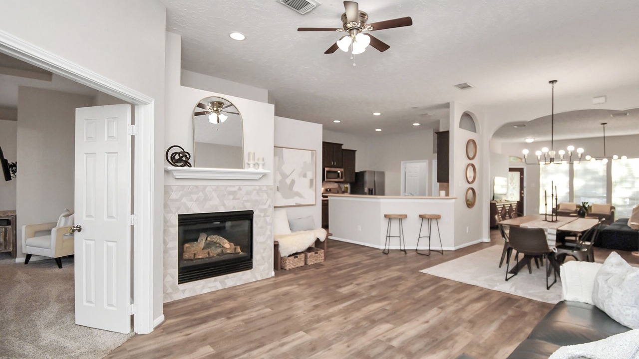 Photo of Livingroom in Falcon Point