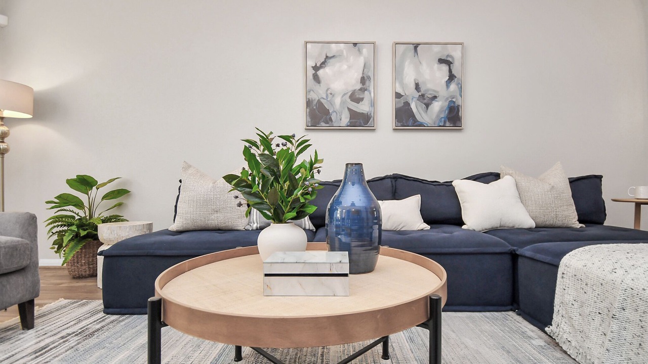 Photo of Livingroom in Falcon Point