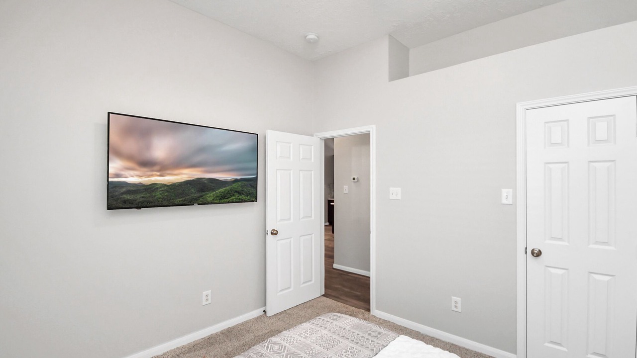 Photo of Bedroom in Falcon Point