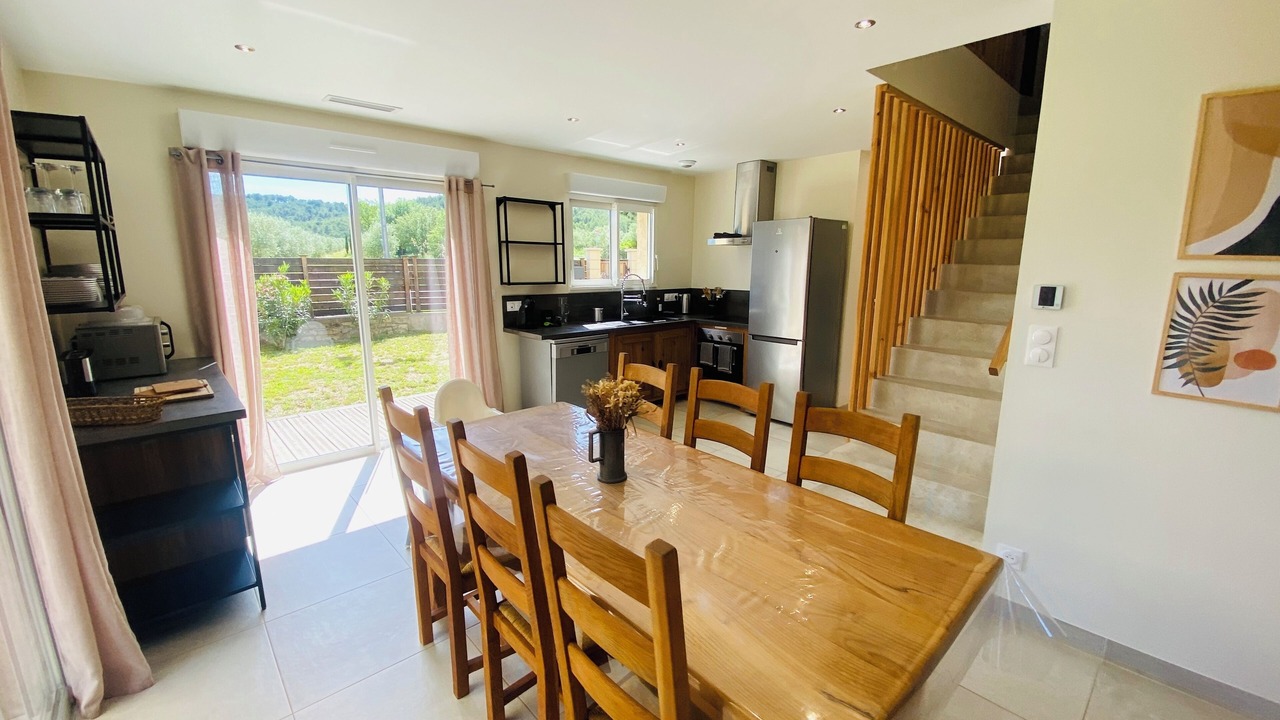 Photo of Kitchen in Saint-Come-et-Maruejols