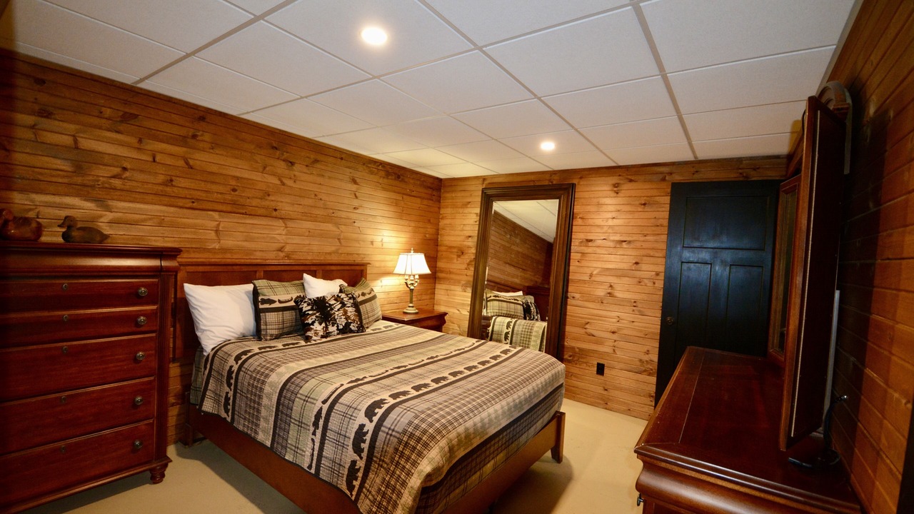 Photo of Bedroom in Red Bank