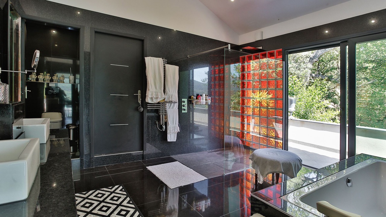 Photo of Bathroom in Les Adrets-de-l'Esterel