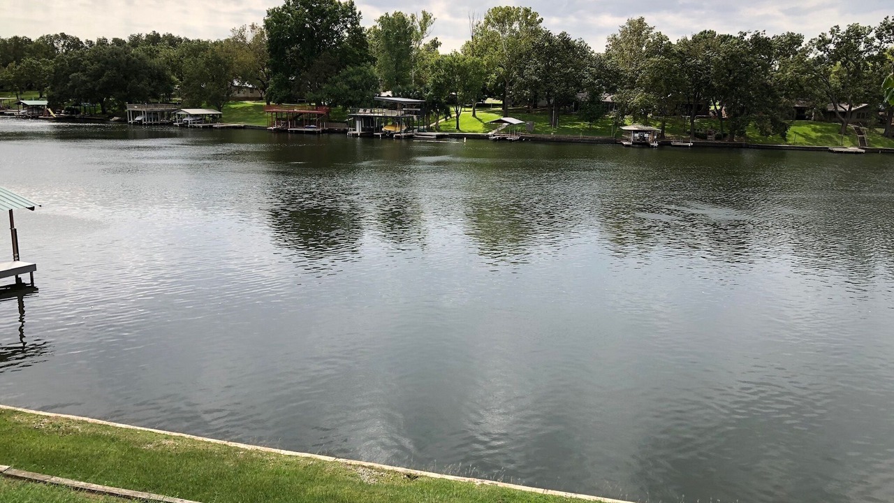 Photo of Outdoor in Buchanan Dam