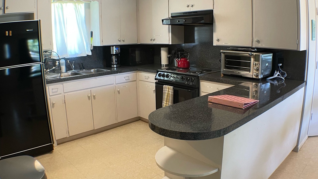 Photo of Kitchen in Buchanan Dam