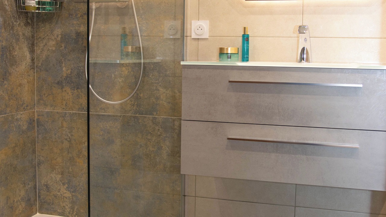 Photo of Bathroom in Orpierre