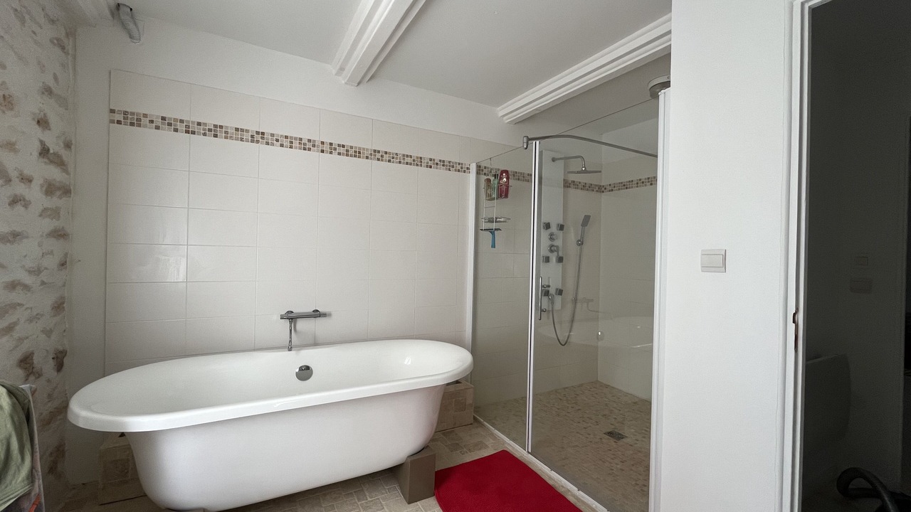 Photo of Bathroom in Albas