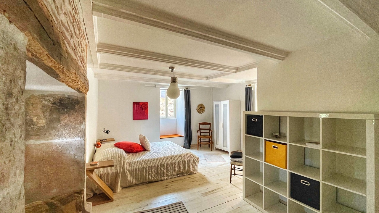 Photo of Bedroom in Albas