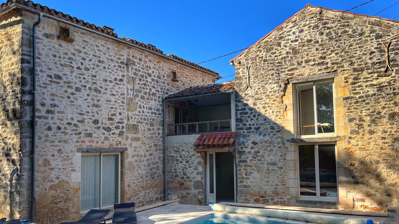 Photo of Outdoor in Albas